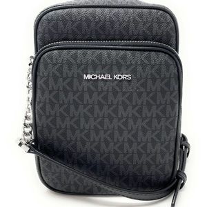 Michael Kors Jet Set Travel Flight Crossbody